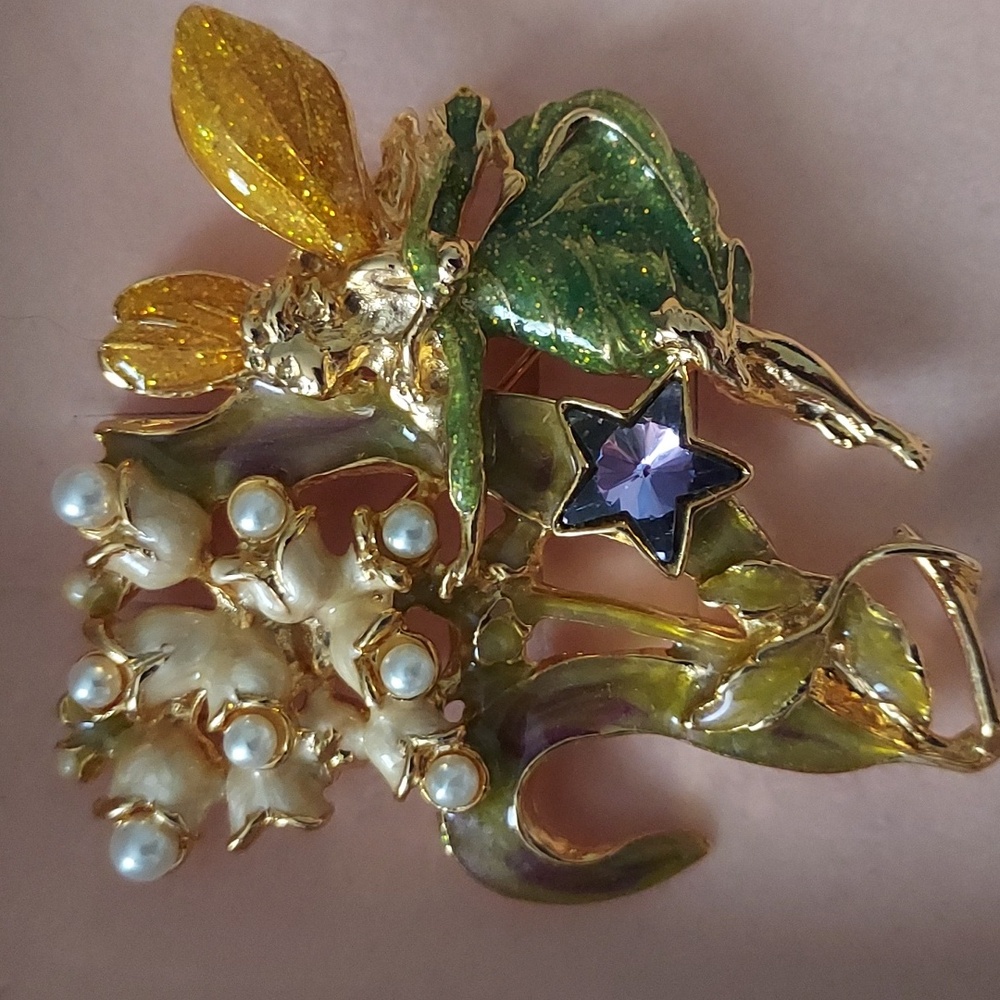 Kirk's Folly pin